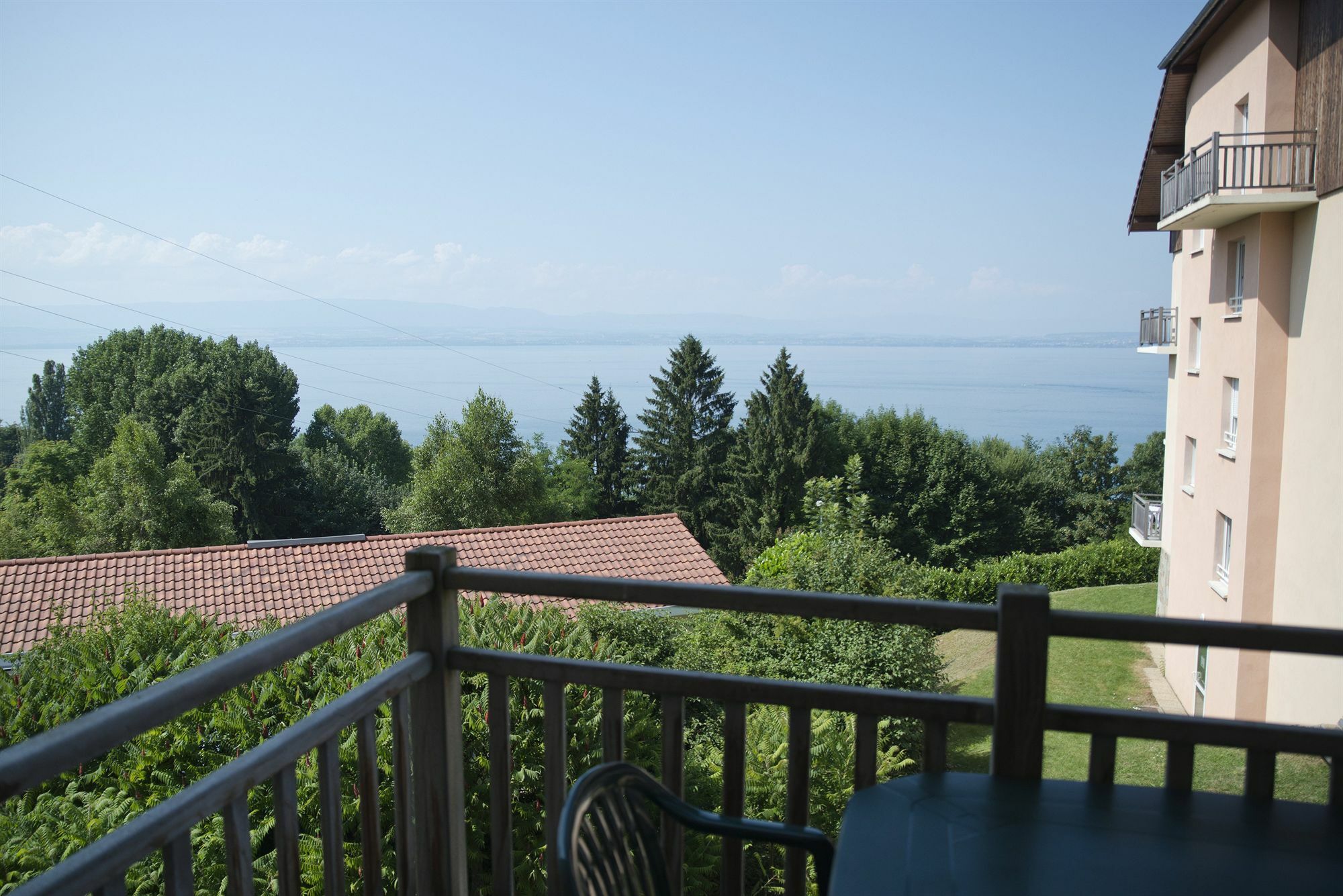 Zenitude Aparthotel Evian Les Terrasses Du Lac, Ascend Collection Zewnętrze zdjęcie